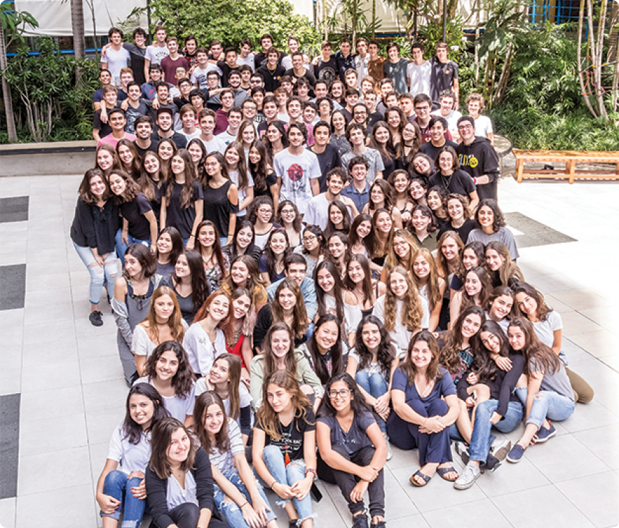 Móbile se mantém entre as dez melhores escolas do país